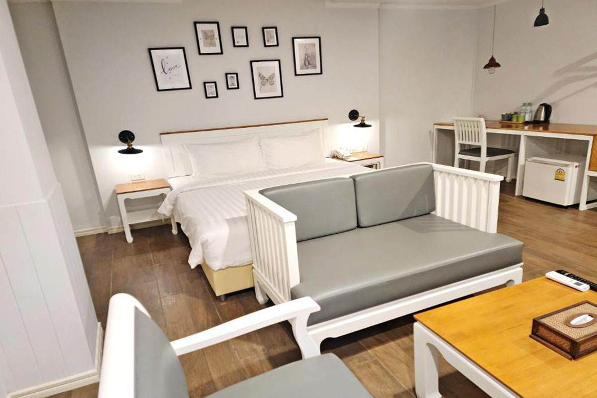J Place Hotel Bangkok
